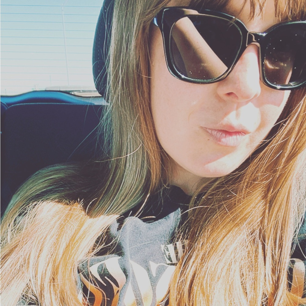 Meet your Posher, Alicia